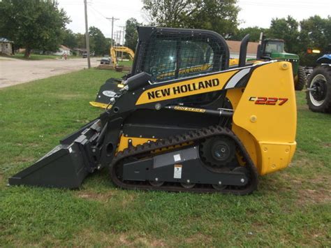 new holland c227 skid steer specs|new holland c227 problems.